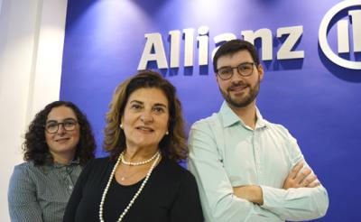 El equipo de Burdaspar Seguros e Inversiones brinda por ti